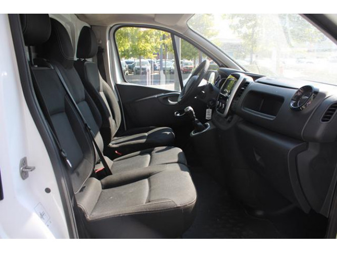 Renault Trafic 2.0 dCi 
