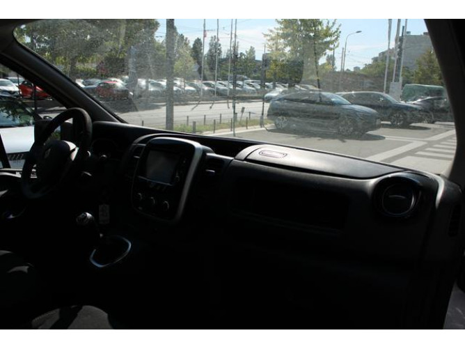 Renault Trafic 2.0 dCi 