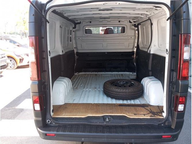 Renault Trafic 2.0 dCi L1H1 