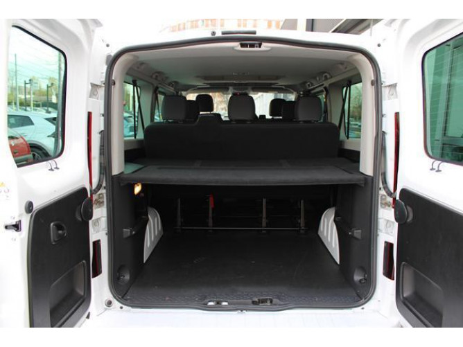 Renault Trafic 2.0 dCi 