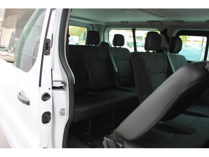 Renault Trafic 2.0 dCi 