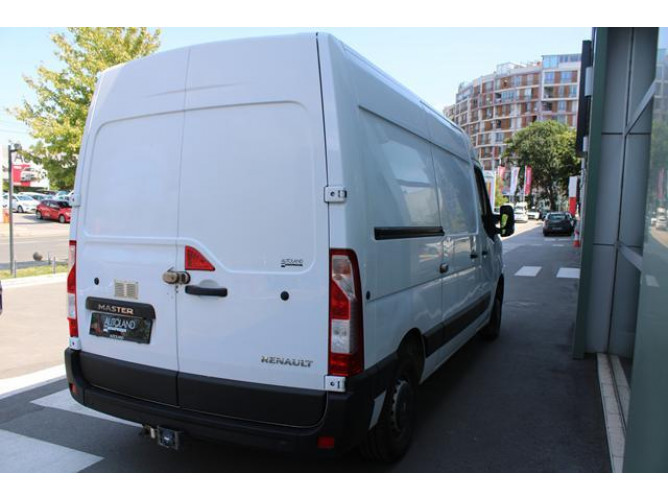 Renault Master 2.3 dCi 