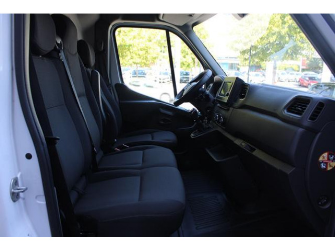 Renault Master 2.3 dCi 