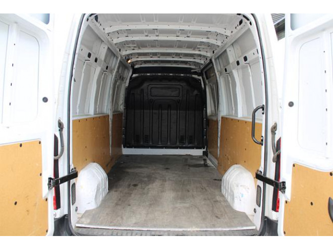 Renault Master 2.3 dCi 