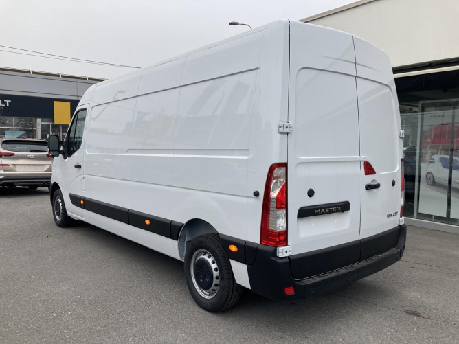 Renault MASTER Furgon L3H2P3 dCi 135 PRO+ 