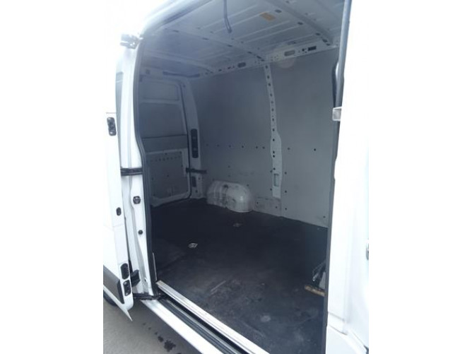 Renault Master 2.3 dCi L2H2 