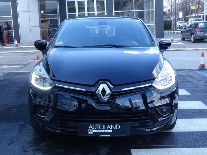 Renault Clio 1.5 dCi EDC Intens 