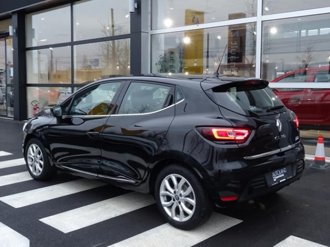 Renault Clio 1.5 dCi INTENS EDC 