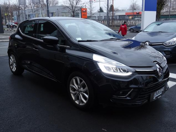 Renault Clio 1.5 dCi INTENS EDC 