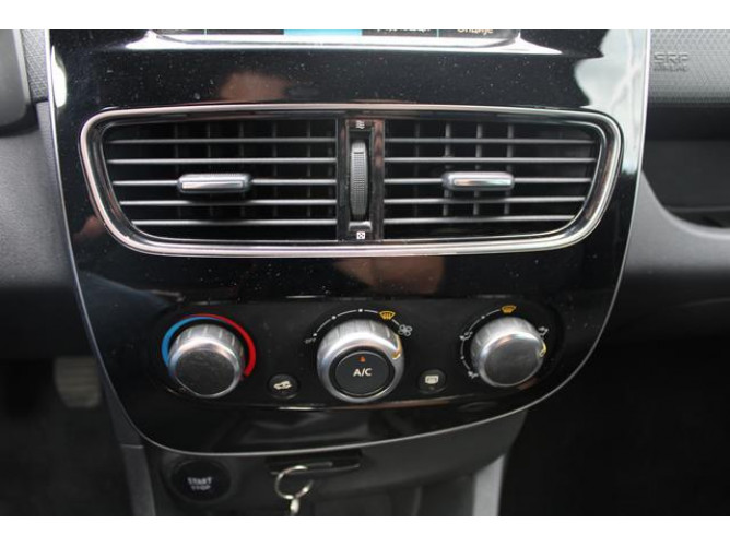 Renault Clio 0.9 tCe LIMITED 
