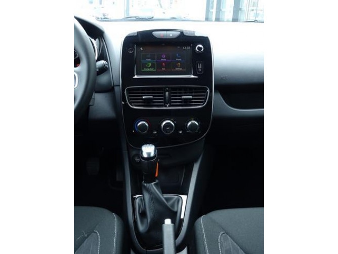Renault Clio 75 tCe Limited 