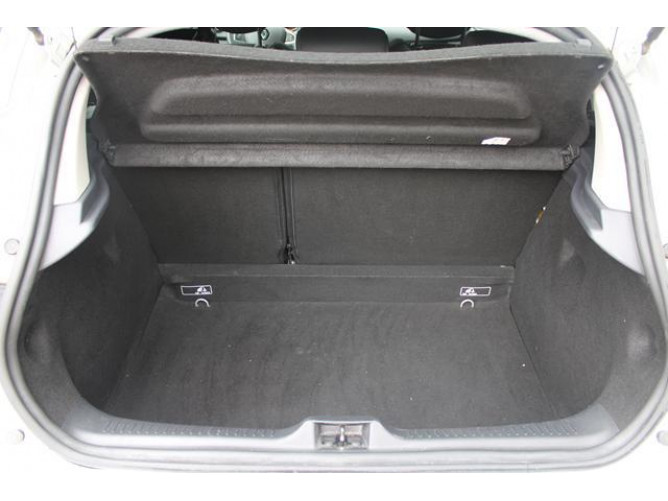 Renault Clio 0.9 tCe LIMITED 