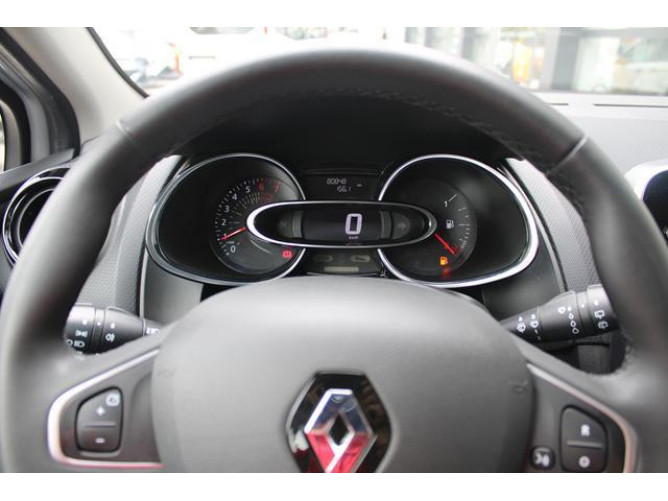Renault Clio 0.9 tCe LIMITED 