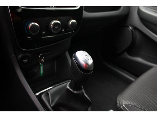 Renault Clio 0.9 tCe LIMITED 