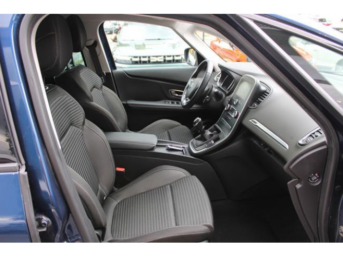 Renault Scenic 1.8 dCi 