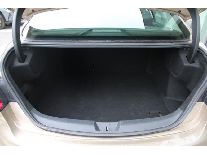 Renault Megane 1.5 dCi LIMITED EDC 