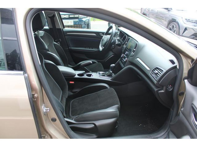 Renault Megane 1.5 dCi LIMITED EDC 