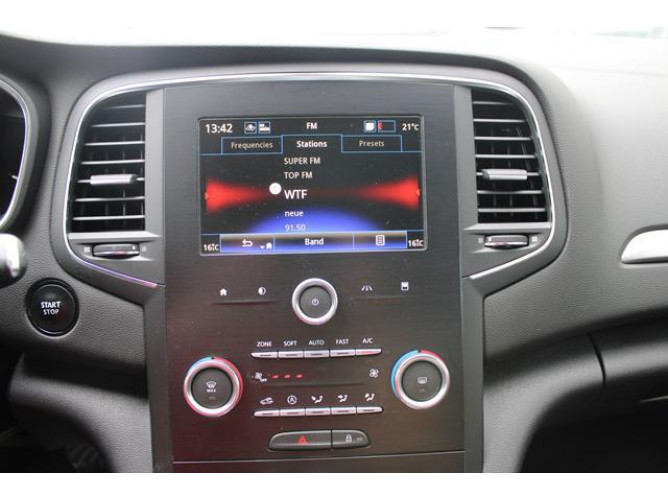 Renault Megane 1.5 dCi LIMITED EDC 