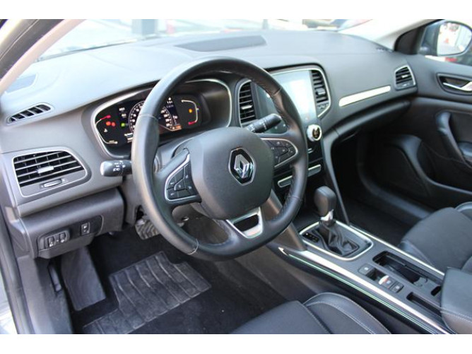 Renault Megane 1.5 dCi EDC 