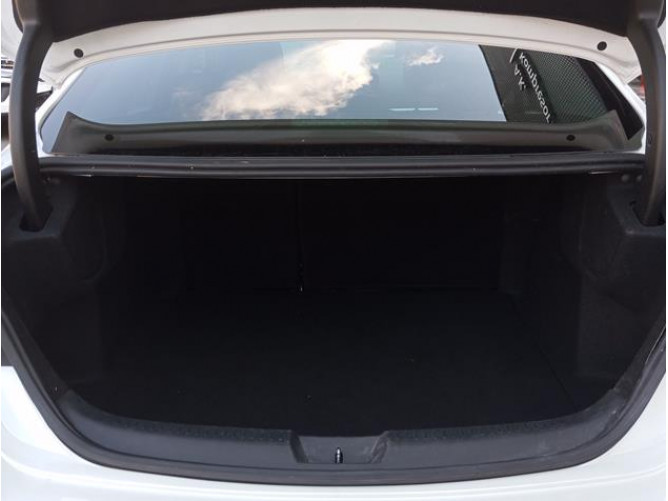Renault Megane 1.0 tCe Intens 