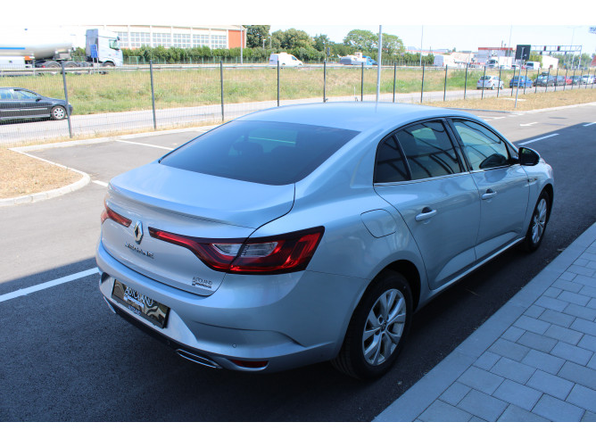 Renault Megane 1.5 dCi EDC 