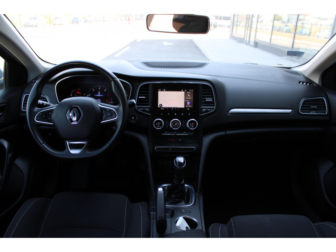 Renault Megane 1.5 dCi EDC 