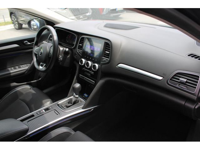 Renault Megane 1.5 dCi EDC 
