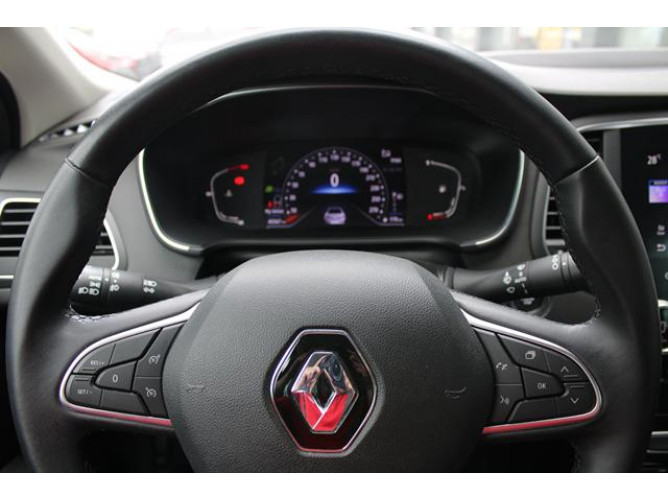 Renault Megane 1.5 dCi EDC 