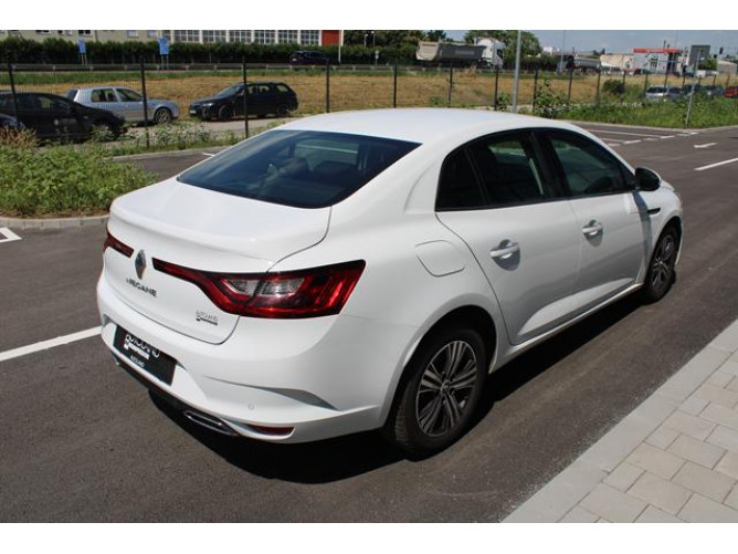 Renault Megane 1.5 dCi EDC 