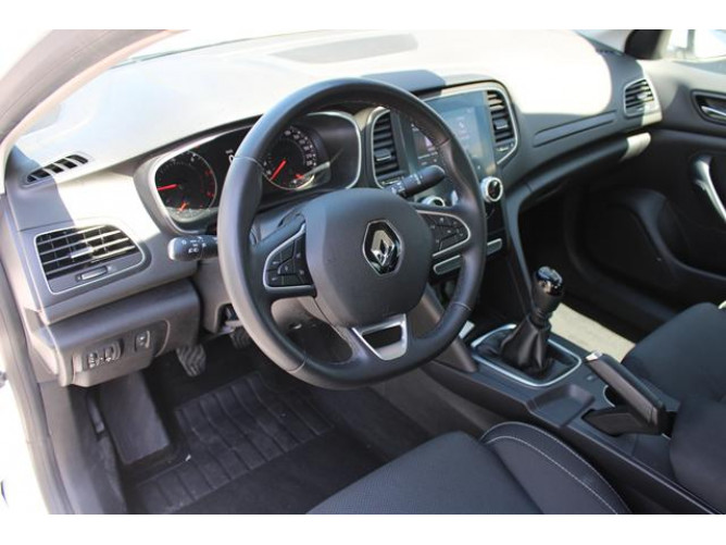 Renault Megane 1.5 dCi EDC 