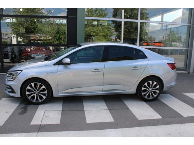 Renault Megane 1.5 dCi EDC 