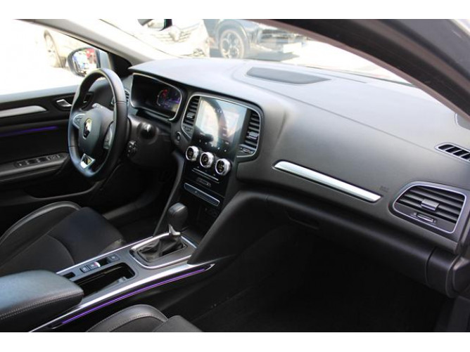 Renault Megane 1.5 dCi EDC 