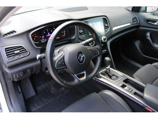 Renault Megane 1.5 dCi EDC 