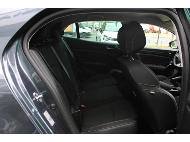 Renault Megane 1.3 tCe LIMITED 