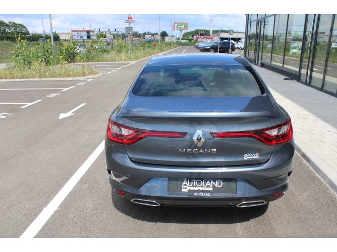 Renault Megane 1.5 dCi EDC 