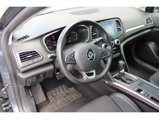Renault Megane 1.5 dCi EDC 