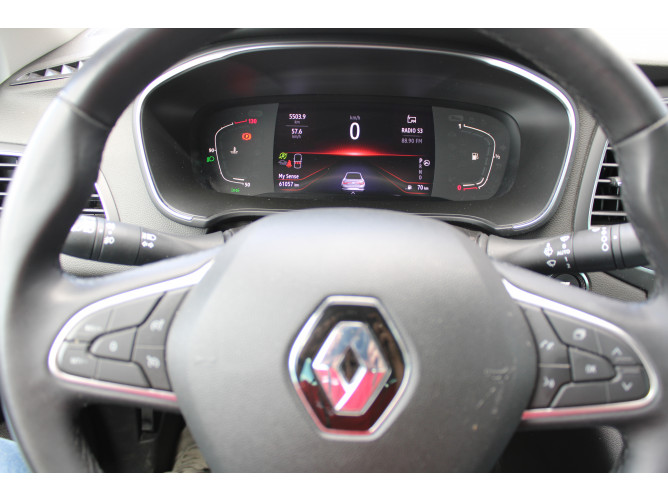 Renault Megane 1.5 dCi EDC 
