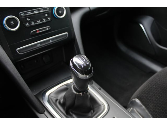 Renault Megane 1.6 sCe Zen 