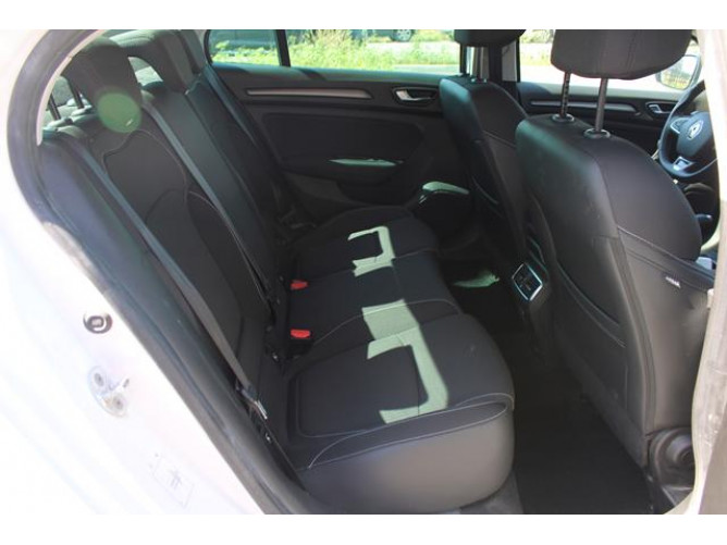 Renault Megane 1.5 dCi EDC 