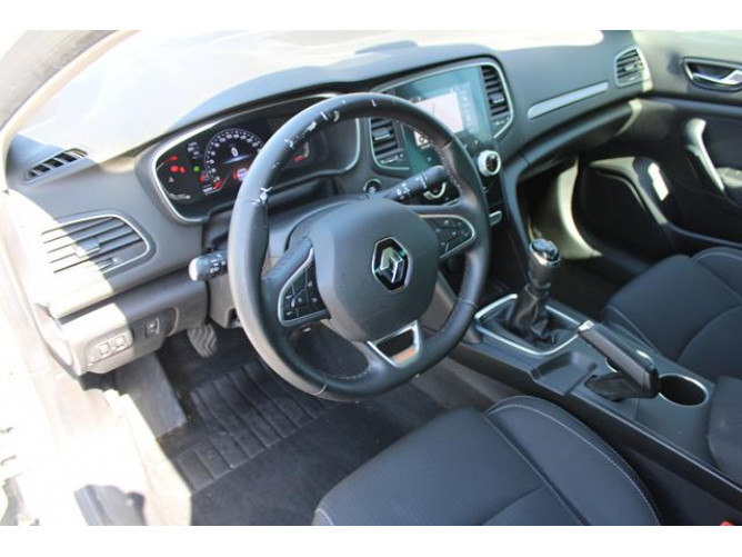 Renault Megane 1.5 dCi EDC 