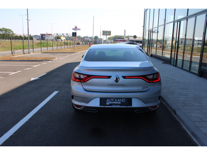 Renault Megane 1.5 dCi EDC 