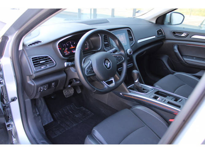 Renault Megane 1.5 dCi EDC 