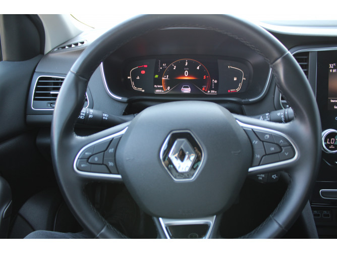 Renault Megane 1.5 dCi EDC 