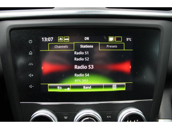 Renault Kadjar 1.3 tCe Intens EDC 