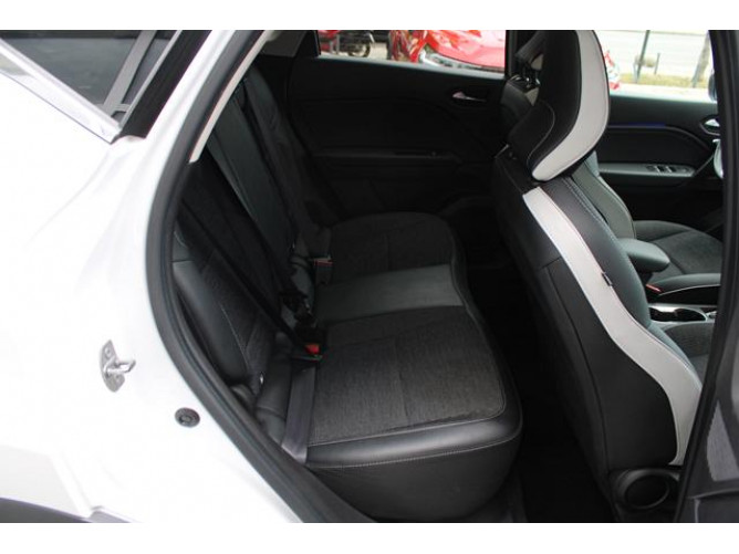 Renault Captur 1.0 tCe Intens 
