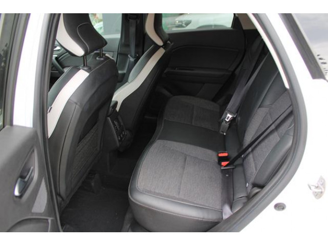 Renault Captur 1.0 tCe Intens 