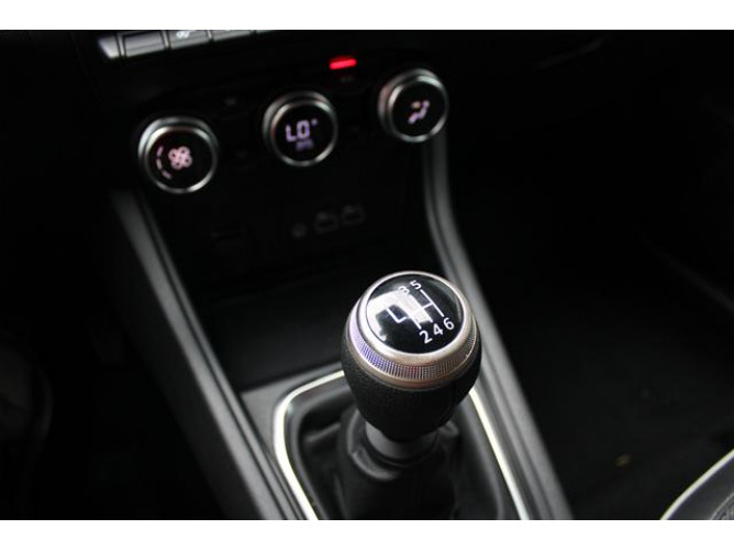 Renault Captur 1.0 tCe Intens 