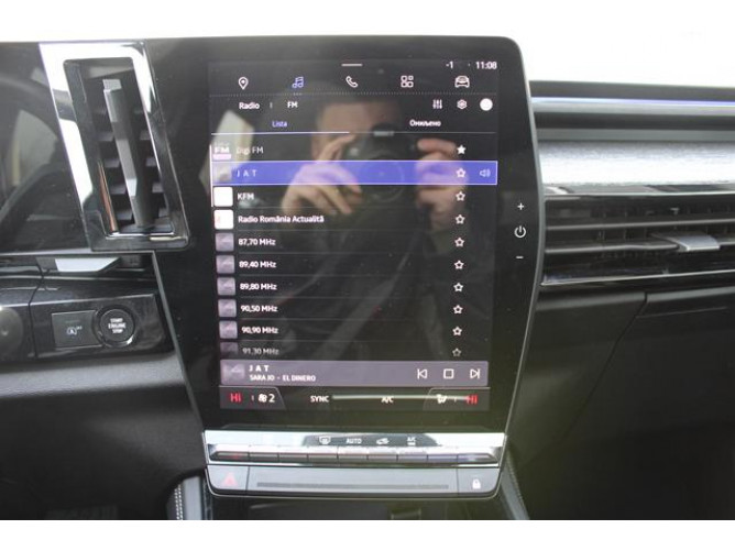 Renault Austral 1.3 tCe Hybrid DCT 