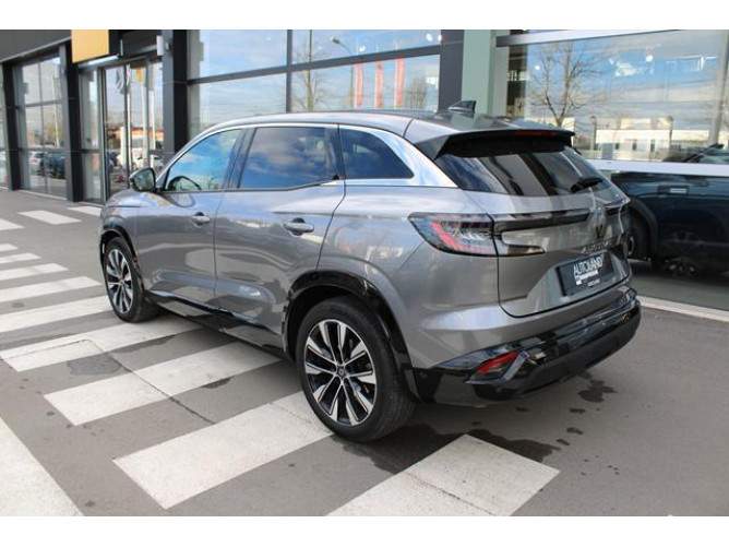 Renault Austral 1.3 tCe Hybrid DCT 