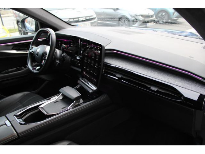 Renault Austral 1.3 tCe Hybrid DCT 